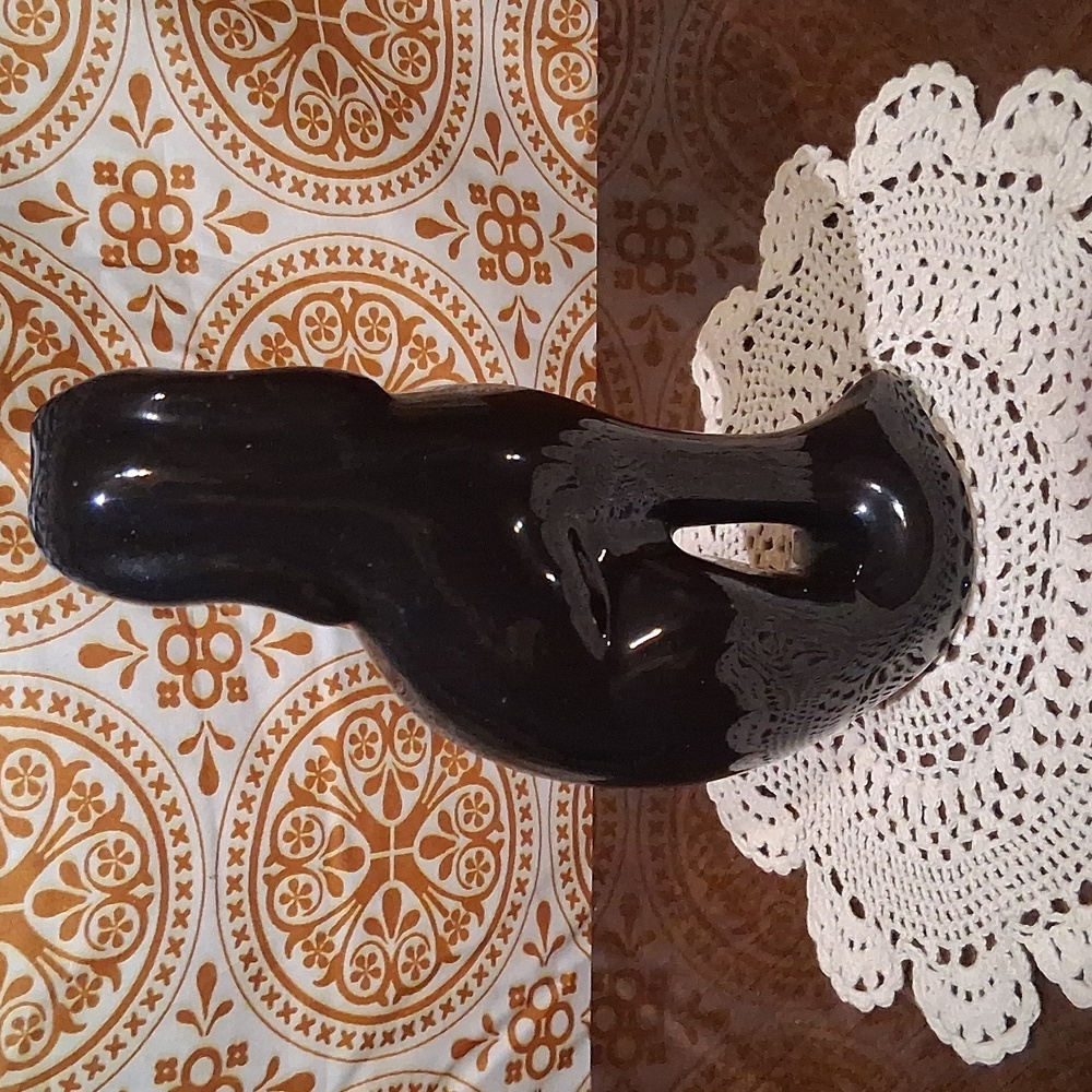 Vintage Ceramic Dog Figurine - Picture 4 of 4